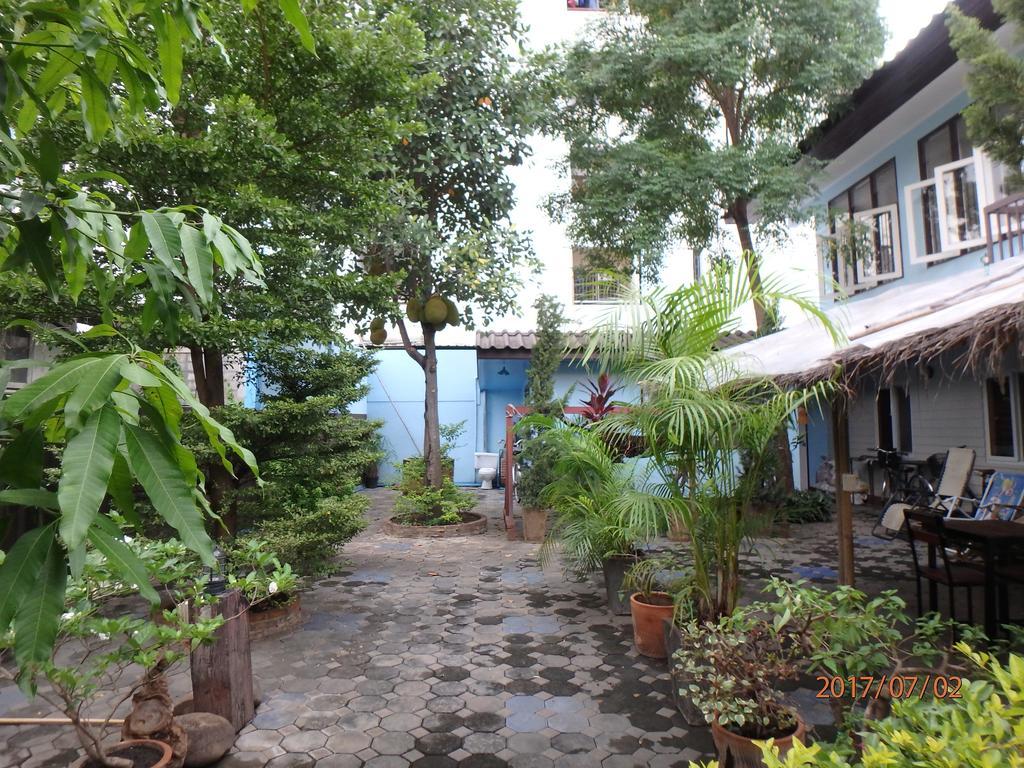 The Blue14 House Chiang Mai Apartment Екстериор снимка